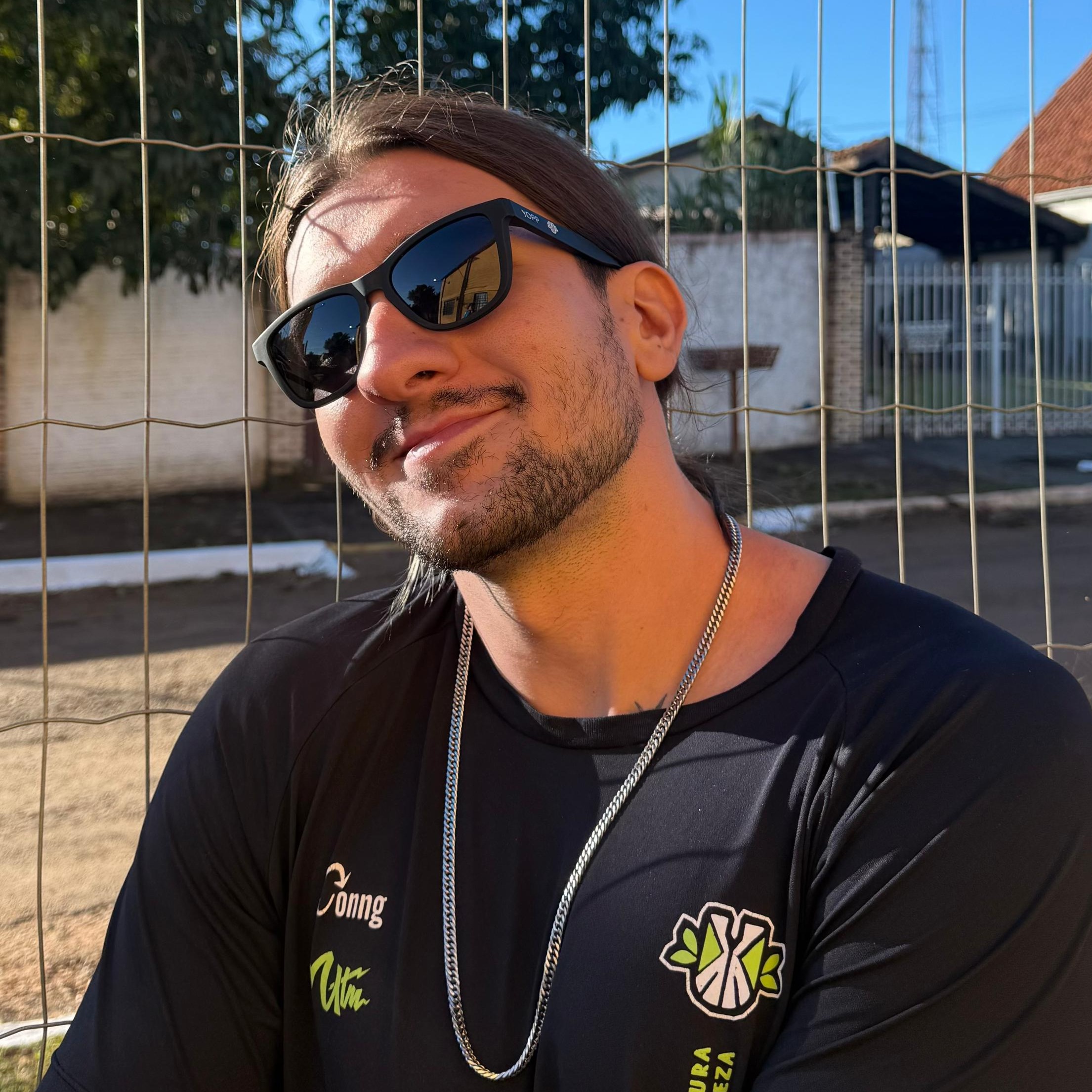 ÓCULOS UTM GATO PRETO